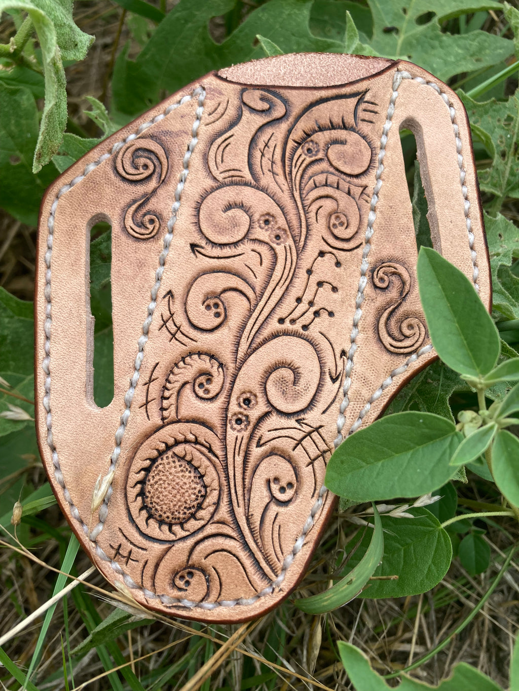 Large pancake knife sheath